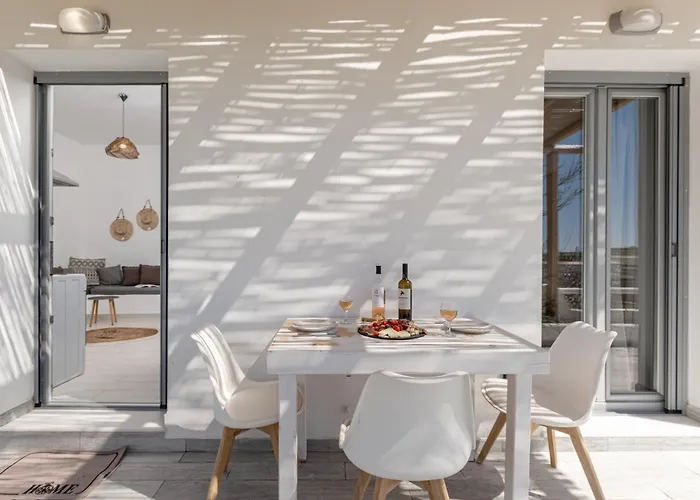 Touch Naxos Sunset Semesterbostad