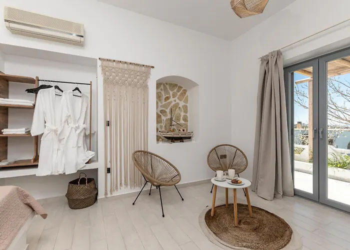 Touch Naxos Sunset Semesterbostad *